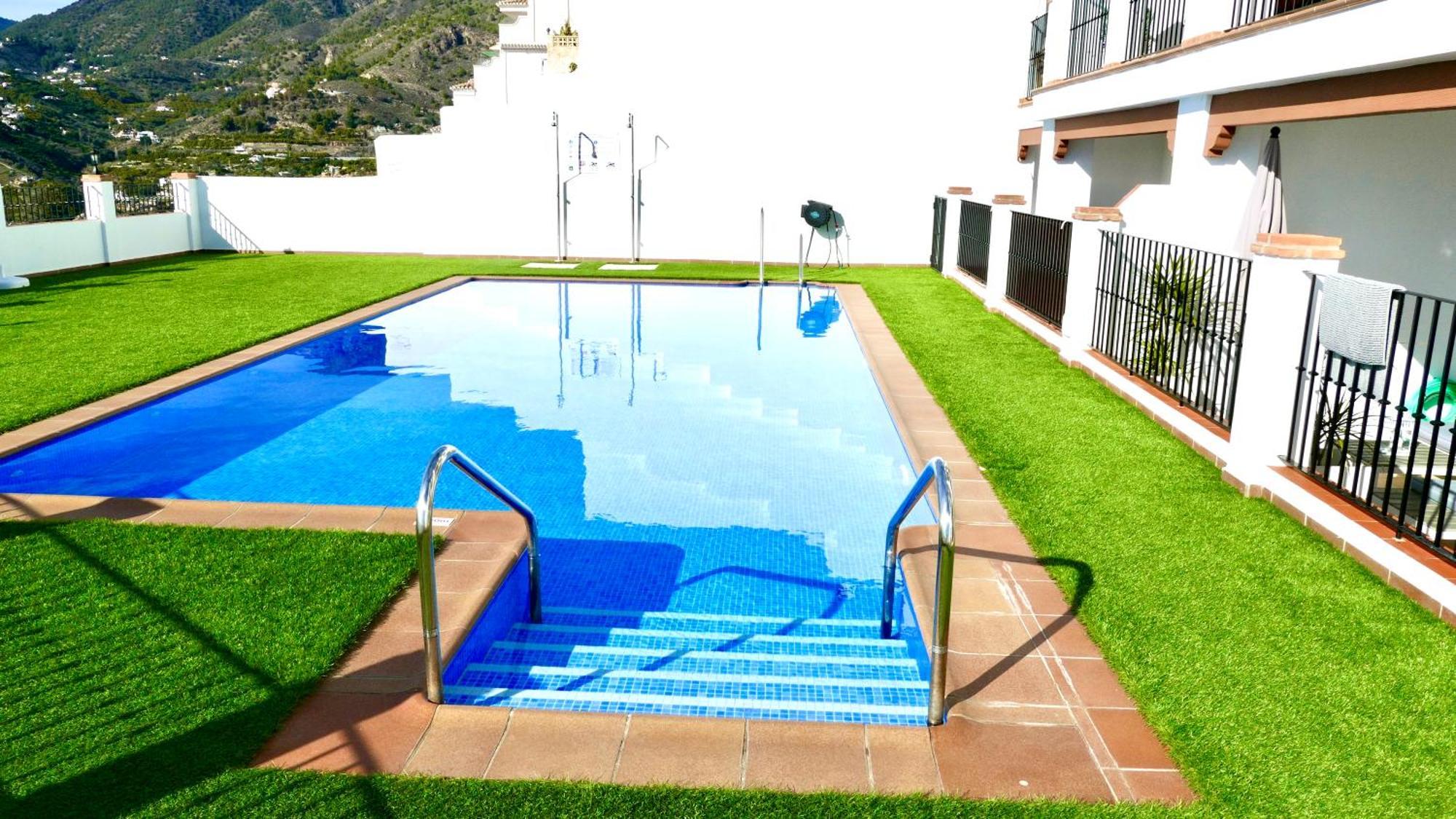 Casita Frigiliana - Stunning New Apartment With Views With Private Parking Space Eksteriør bilde